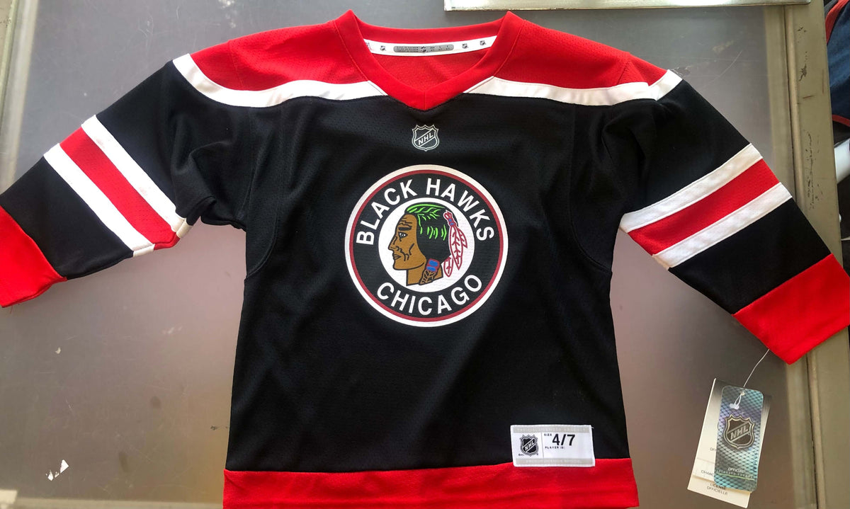 Outerstuff Youth Alex DeBrincat Chicago Blackhawks Vintage Black Alternate Premier Jersey
