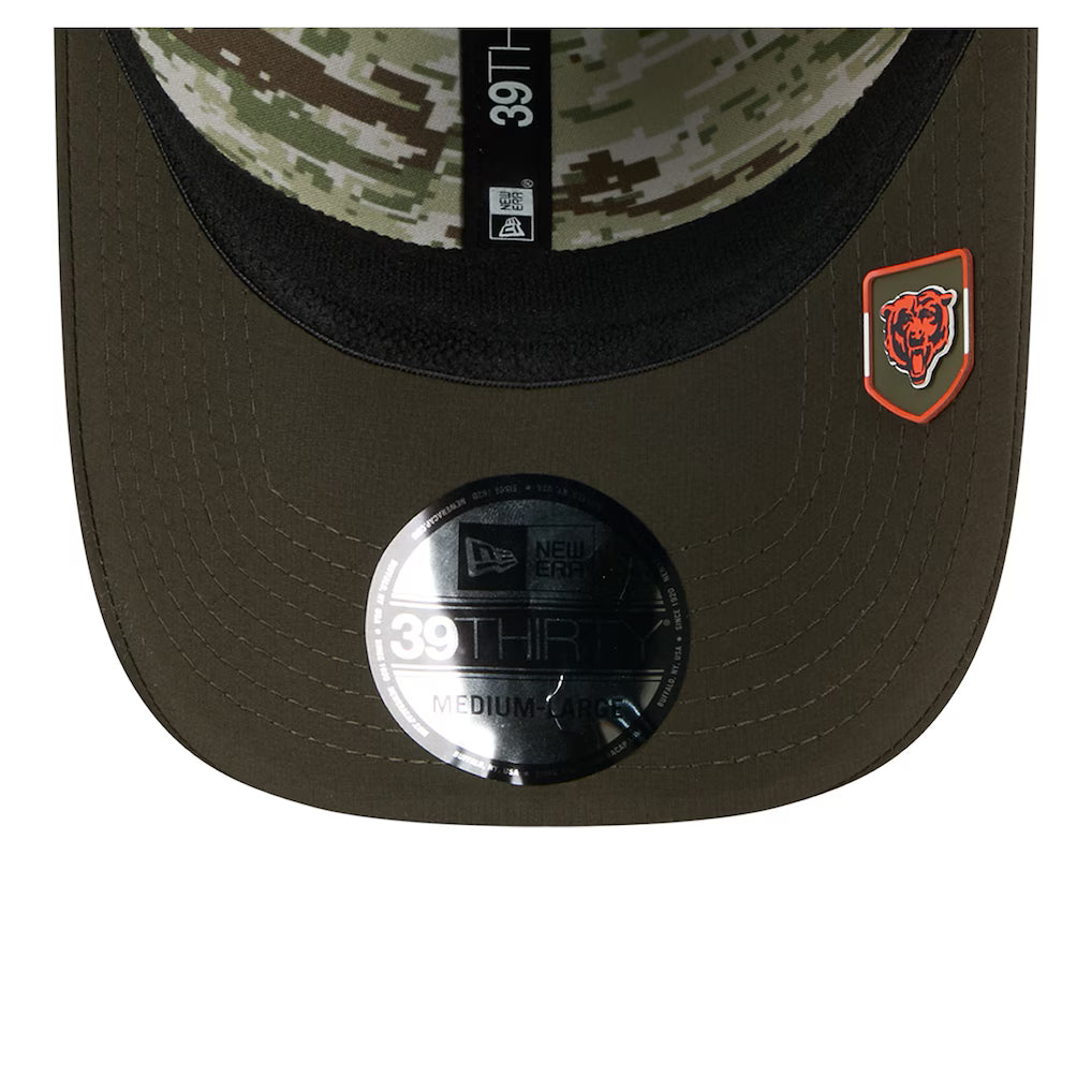 Chicago Bears New Era 2025 Salute to Service 39THIRTY Flex Hat - Green