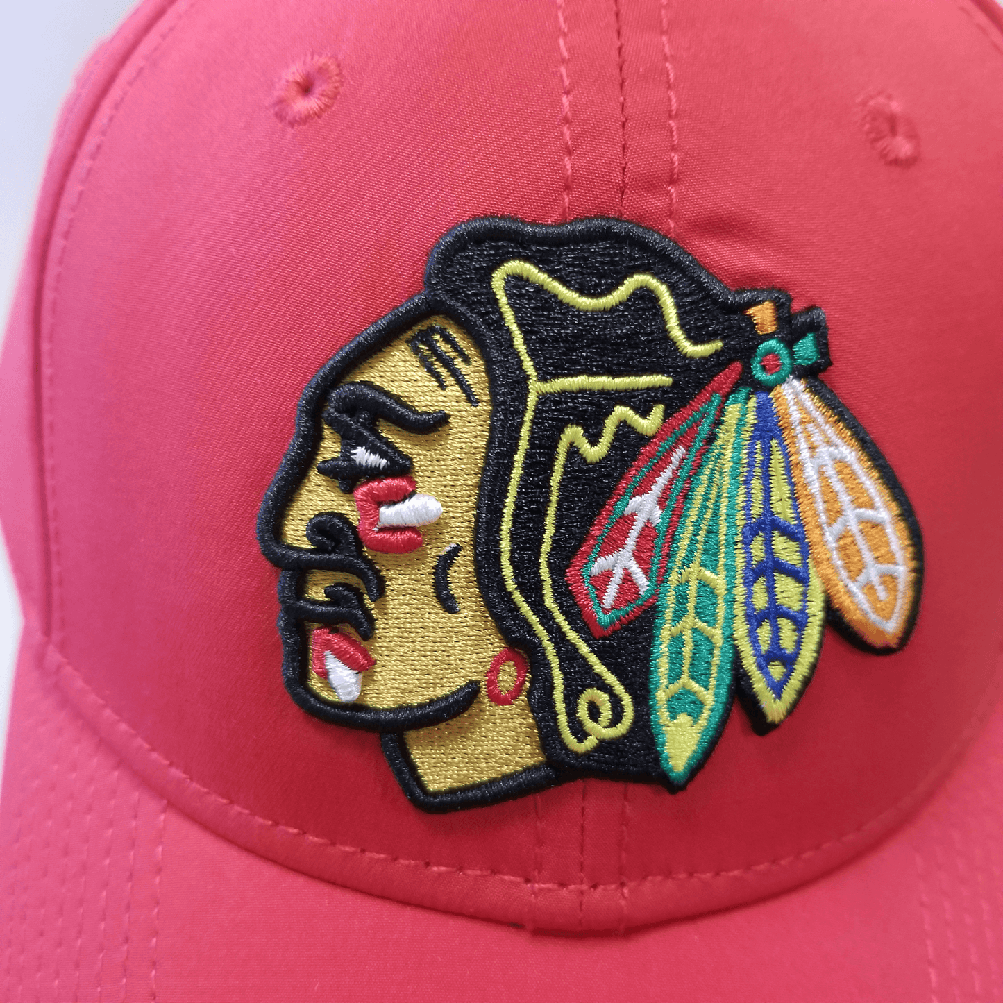 Chicago Blackhawks Stretch Fit Embroidered Hat - Red