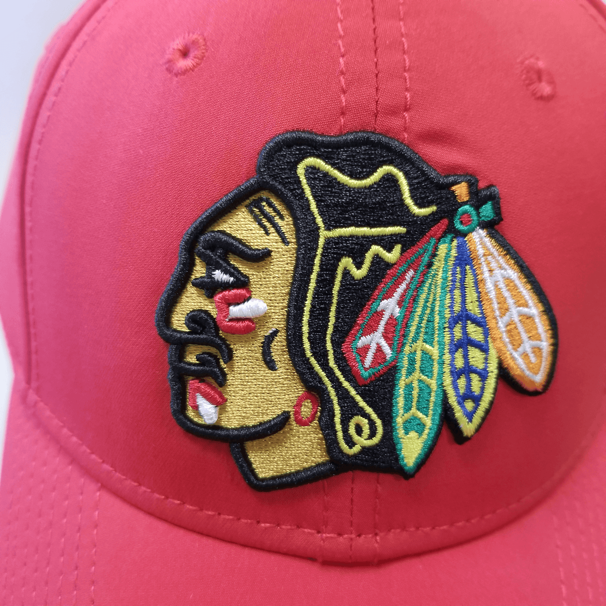 Embroidered Hat Chicago Fit Red Stretch Blackhawks -