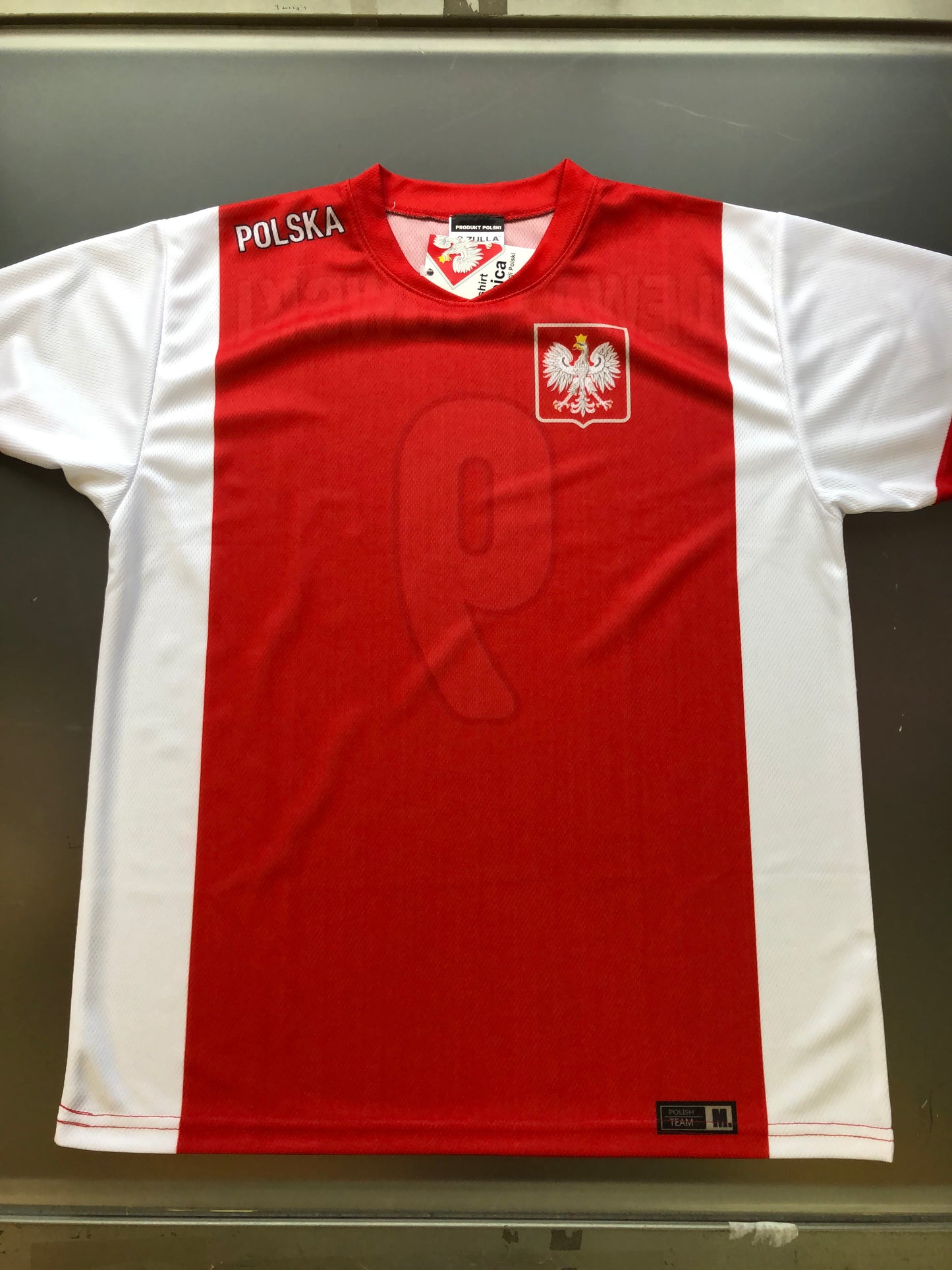 Mens Polska RED  Robert Lewandowski #9 Replica World Cup 2022 Jersey Made in Poland