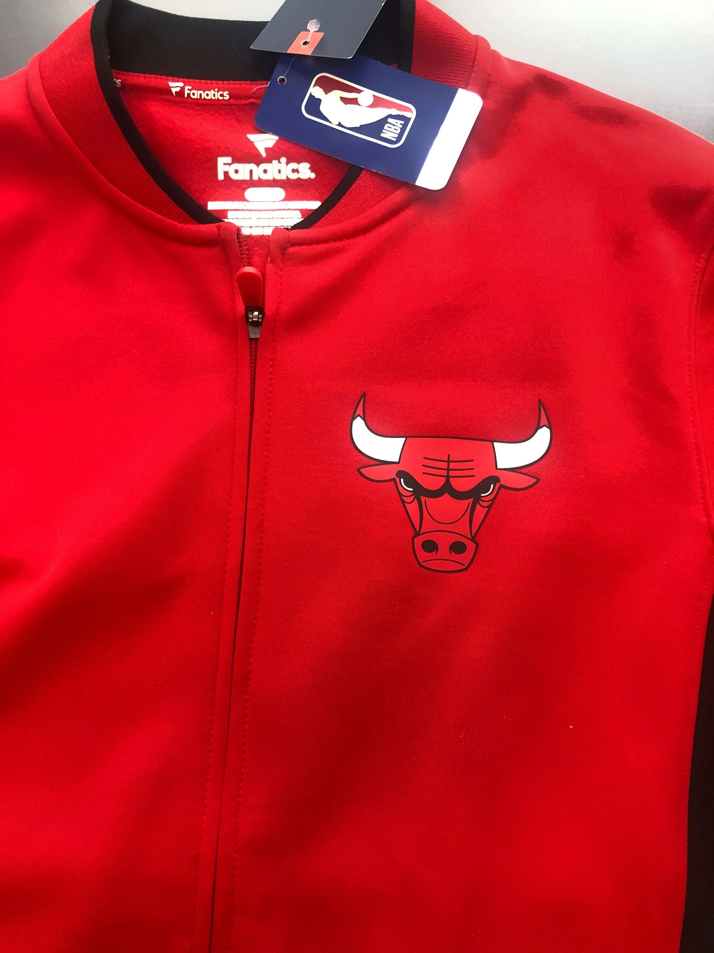 Chicago Bulls Fanatics Red Courtside Zip Up Sweaters