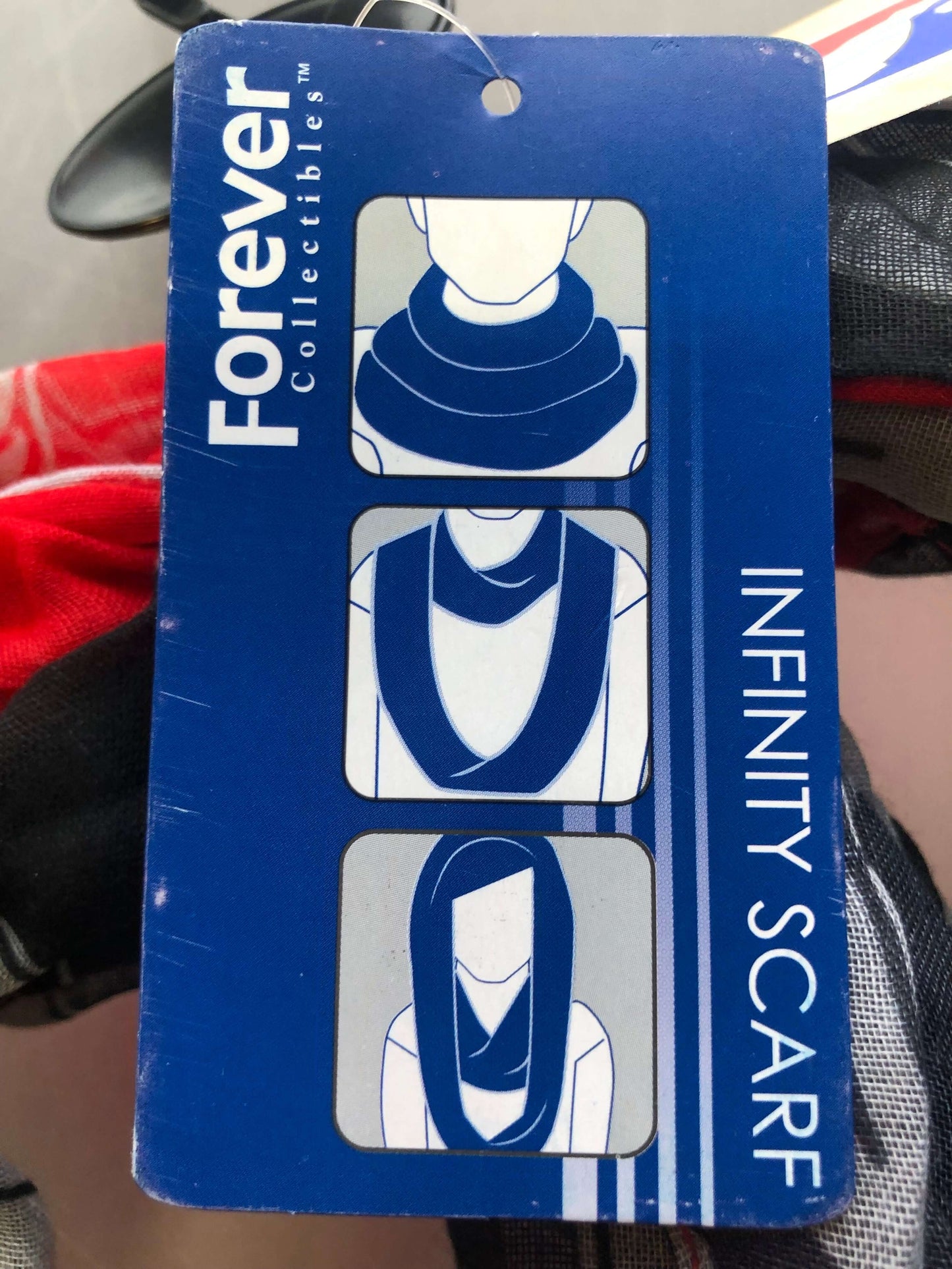 Chicago Bulls Women's Logo Infinity Scarf