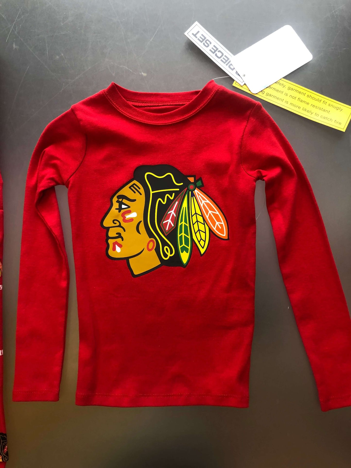 Chicago Blackhawks Toddler/Kids  Boys 2 Piece Pajama Set L/S Shirt and Pants Red