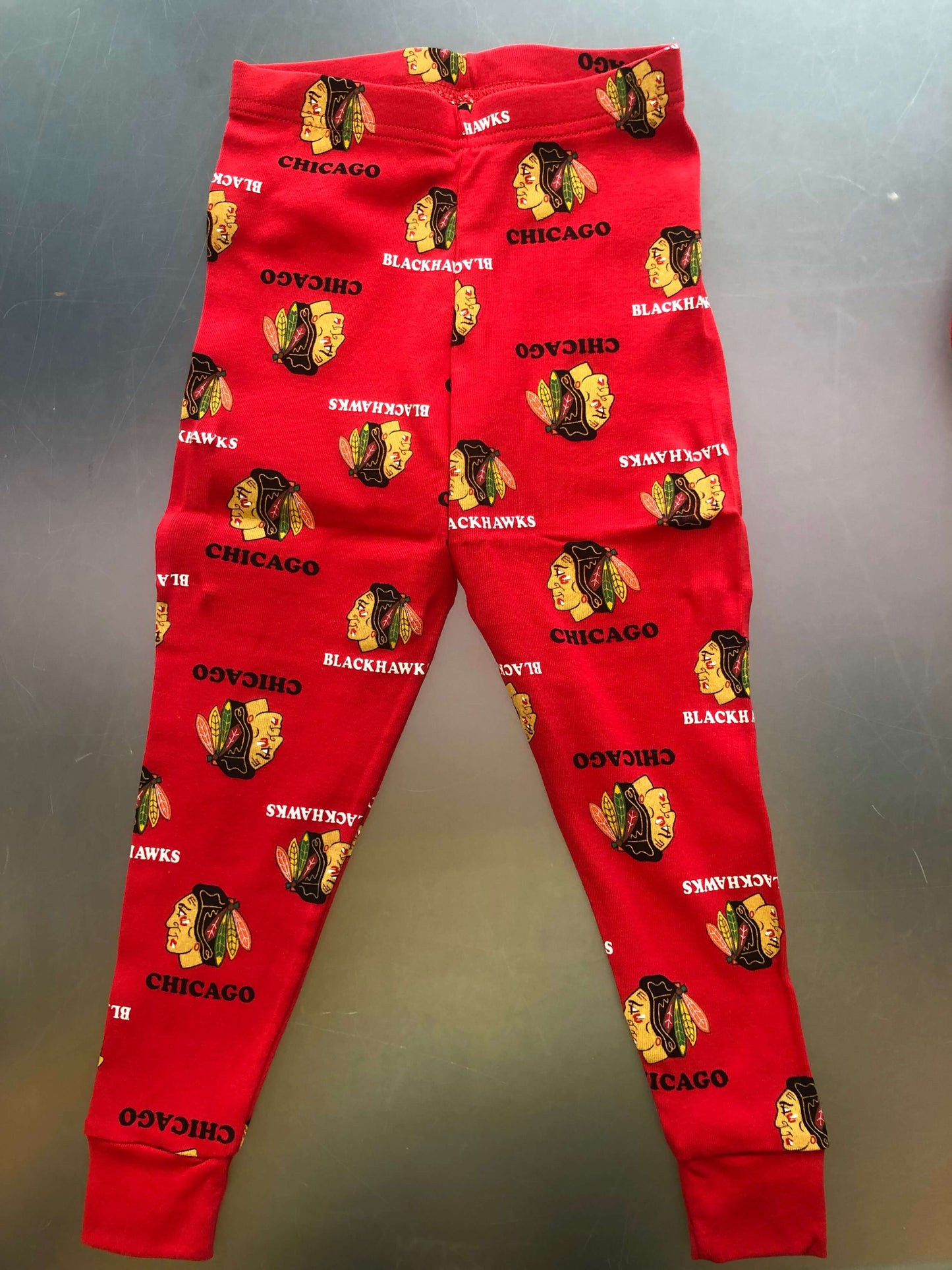 Chicago Blackhawks Toddler/Kids Boys 2 Piece Pajama Set L/S Shirt and Pants Red