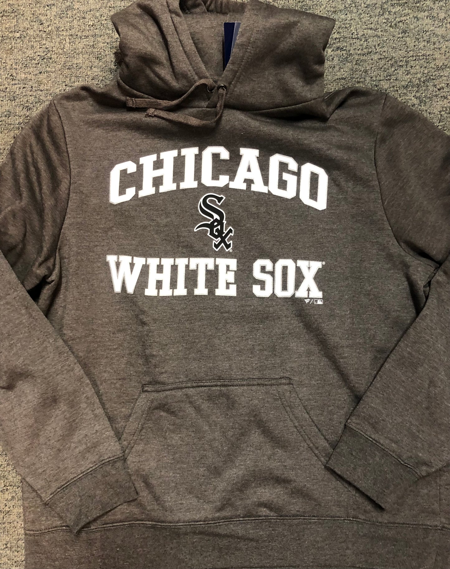 Chicago White Sox Fanatics Branded Heart & Soul Fitted Pullover Hoodie - Charcoal