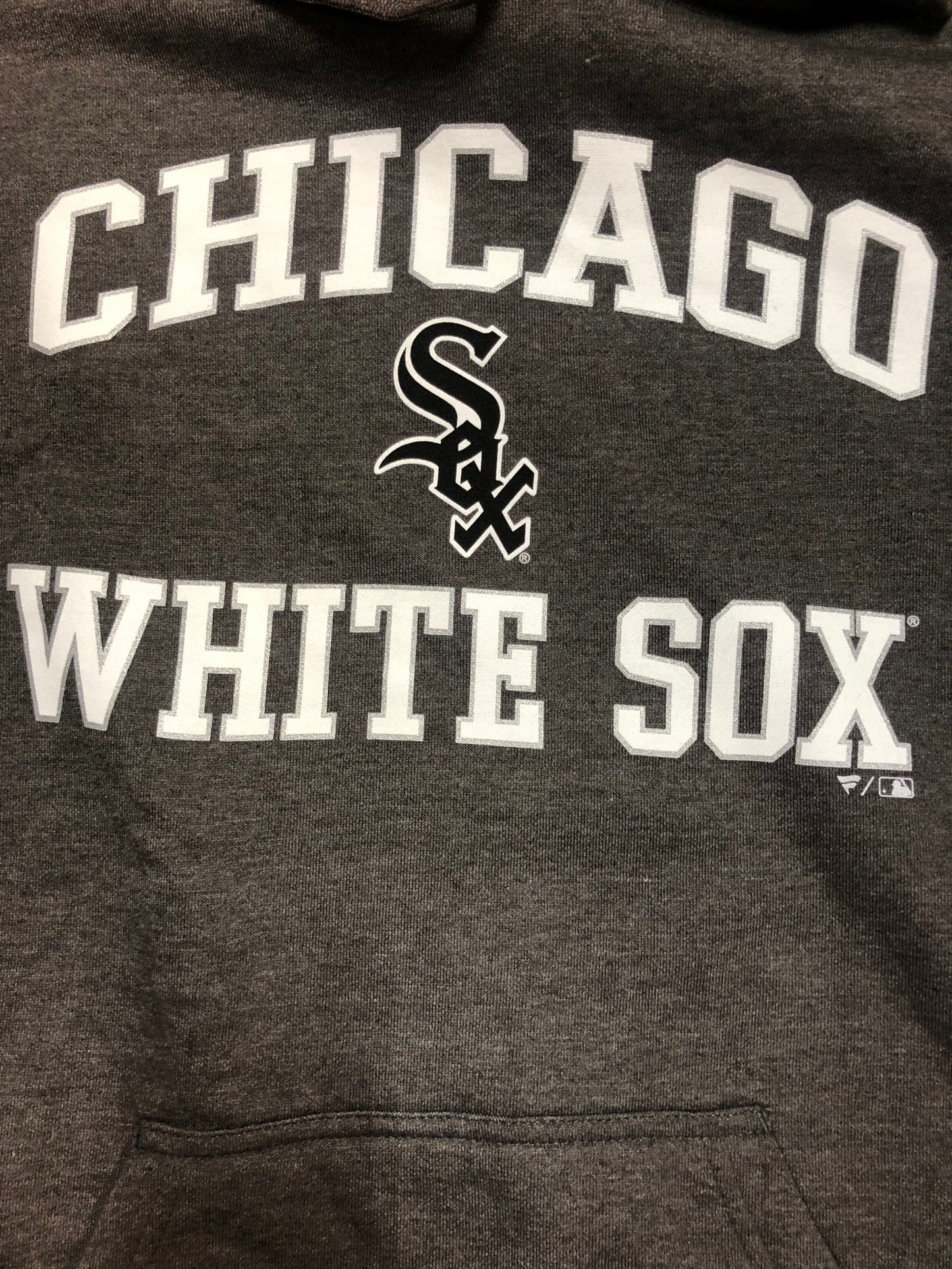 Chicago White Sox Fanatics Branded Heart & Soul Fitted Pullover Hoodie - Charcoal