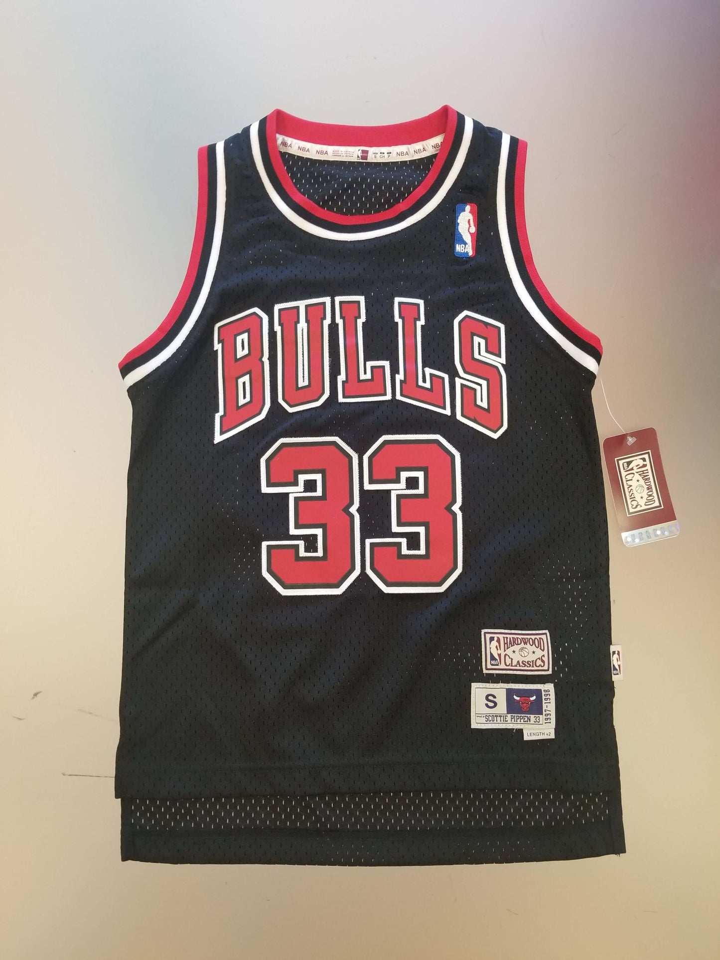 Chicago Bulls Youth Scottie Pippen #33 Jersey Hardwood Classic Swingman  - Black