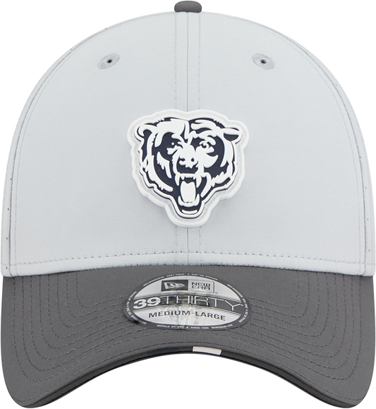 Men's Chicago Bears New Era Gray/Graphite 2025 NFL Training Camp 39THIRTY Flex Hat