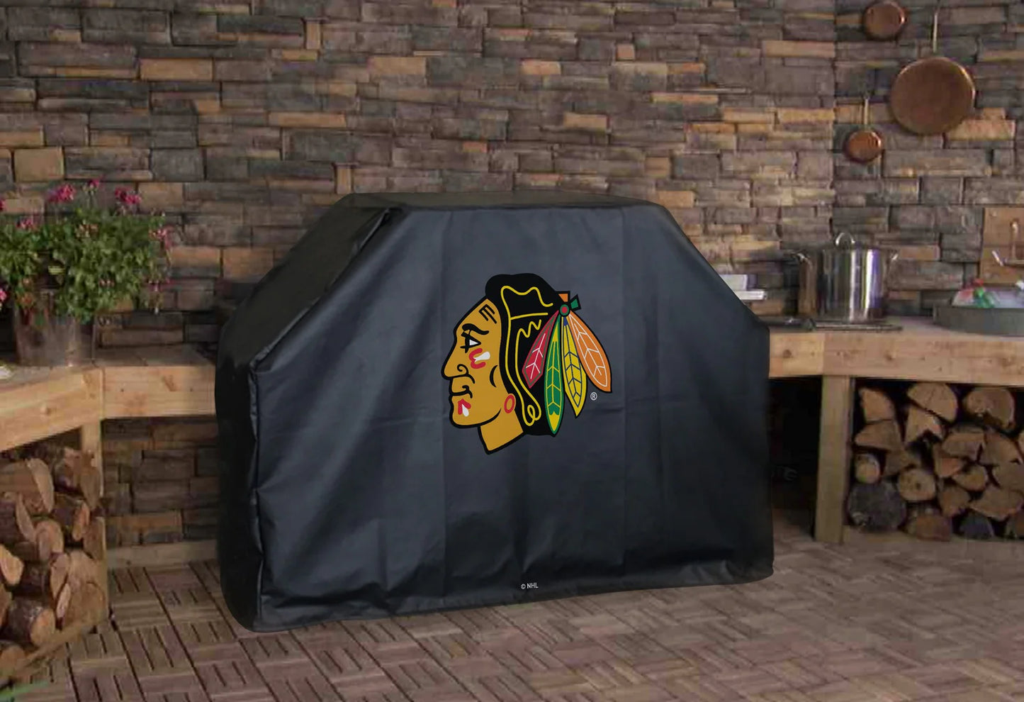 Blackhawks Grill Cover
