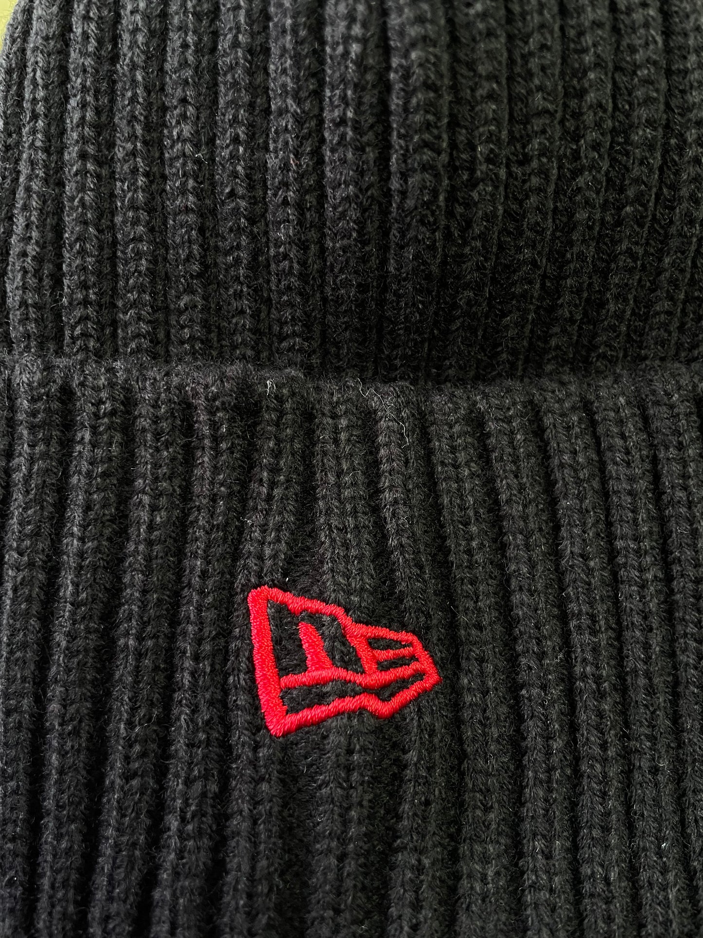 NEW ERA CHICAGO BULLS BLACK PRIME CUFF MENS KNIT HAT