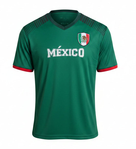 Green soccer jersey with 'México' and Mexican flag on a white background
