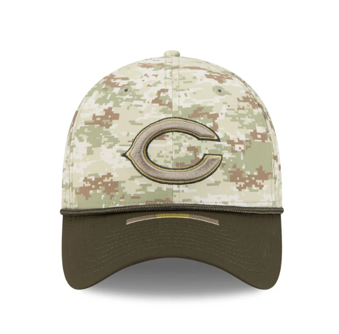 Chicago Bears 2025 Salute to Service Digi Camo 39THIRTY Stretch Fit