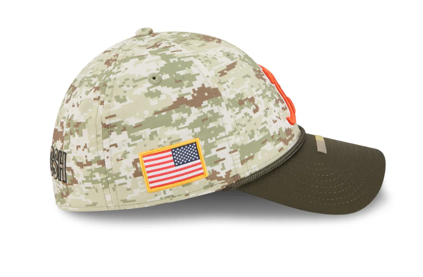 Chicago Bears 2025 Salute to Service Digi Camo Alt 39THIRTY Stretch Fit