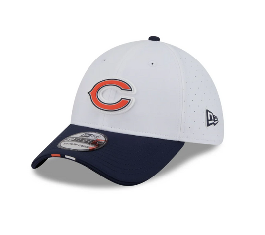 Chicago Bears Training White C 39THIRTY Stretch Fit New Era Hat