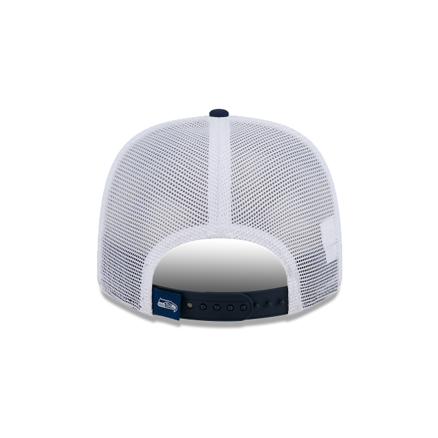 Sea Hawks 9SEVENTY New Era Trucker Snapback