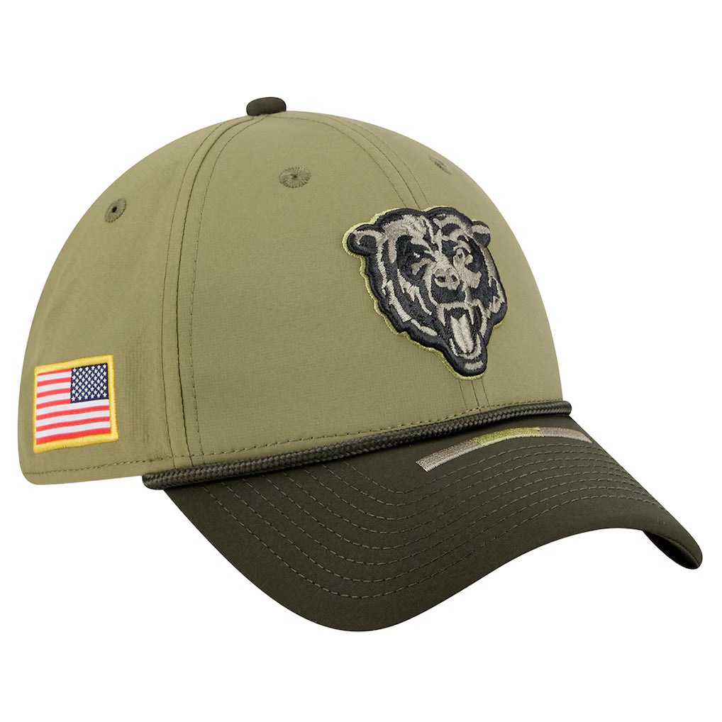 Chicago Bears New Era 2025 Salute to Service 39THIRTY Flex Hat - Green