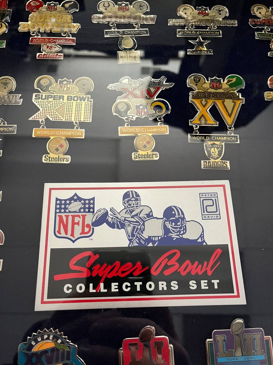 Super Bowl World Champion Commemorative Pin Collection, 33 Pins