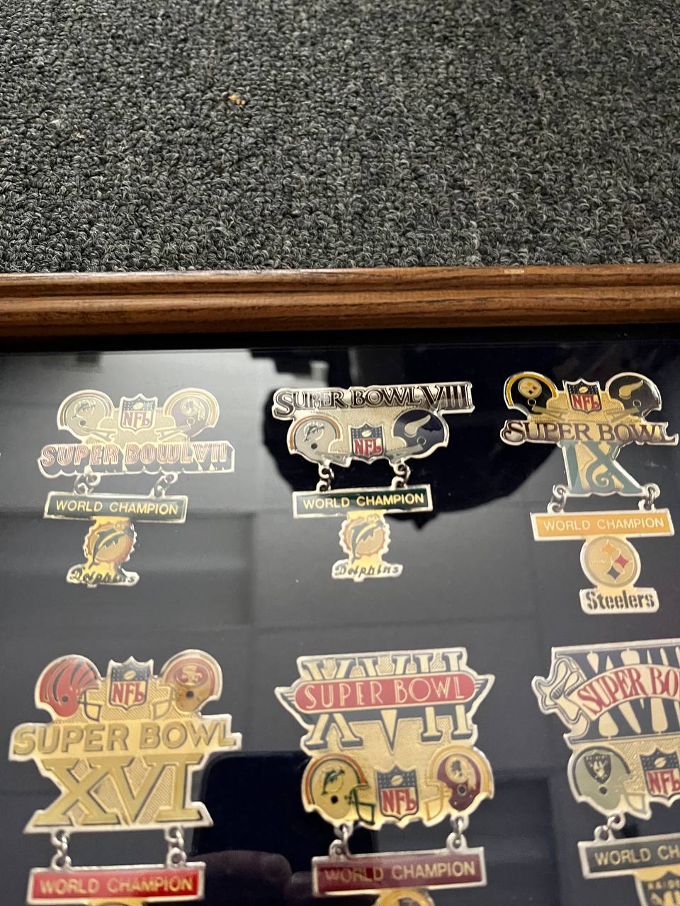 Super Bowl World Champion Commemorative Pin Collection, 33 Pins