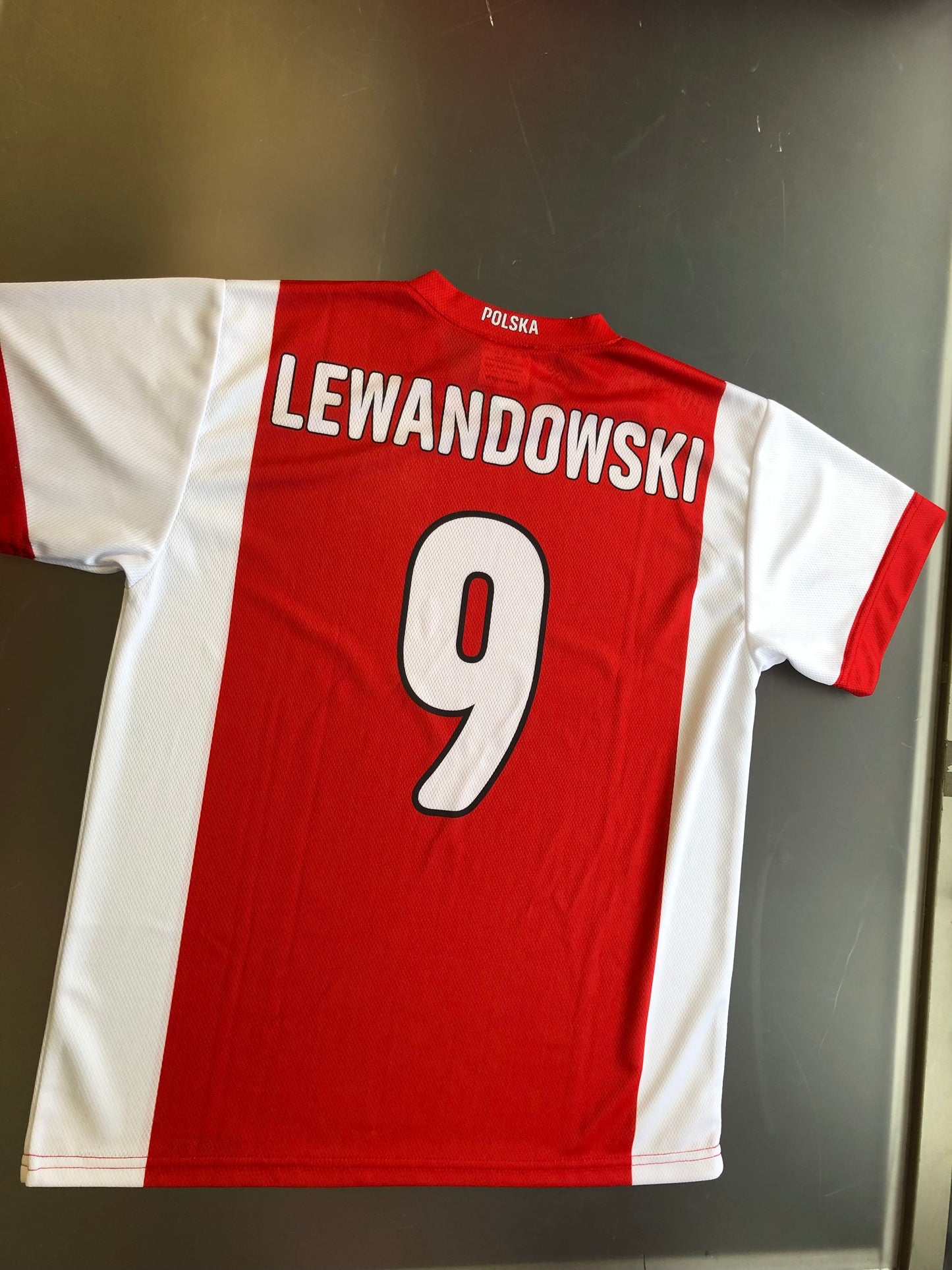 Mens Polska RED  Robert Lewandowski #9 Replica World Cup 2022 Jersey Made in Poland