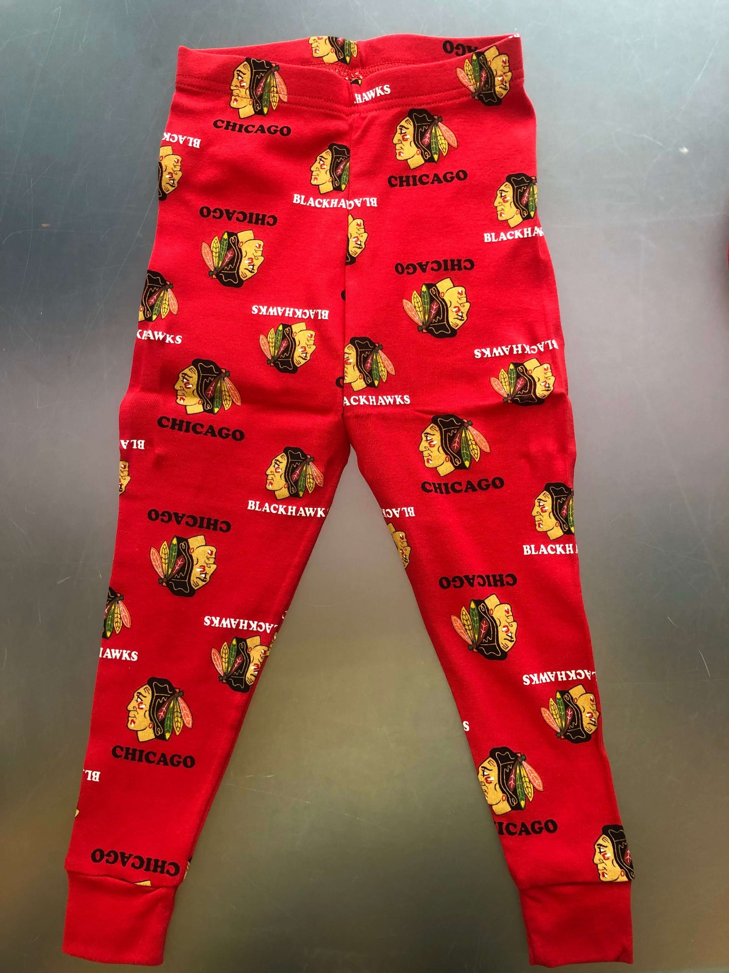 Chicago Blackhawks Toddler/Kids  Boys 2 Piece Pajama Set L/S Shirt and Pants Red